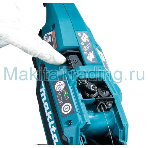 Аккумуляторный пистолет для вязки арматуры Makita DTR180Z